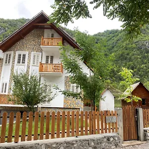 bujtina-tinari-theth.albaniahotels.org/